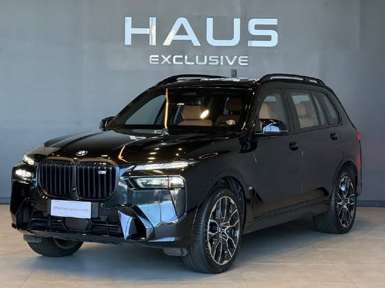BMW X7 4.4 V8 GASOLINA M60i STEPTRONIC BMW X7 4.4 V8 GASOLINA M60i STEPTRONIC